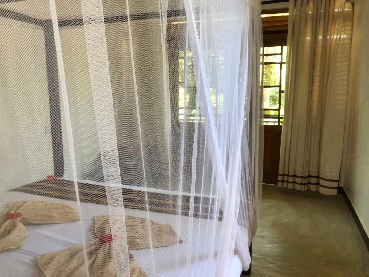 Hiriketiya White House Bed & Breakfast Dikwella Bagian luar foto